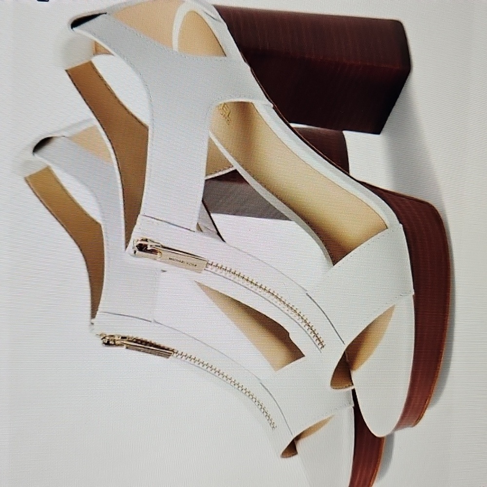 Michael Kors Women Berkley Mid Sandal Heeled